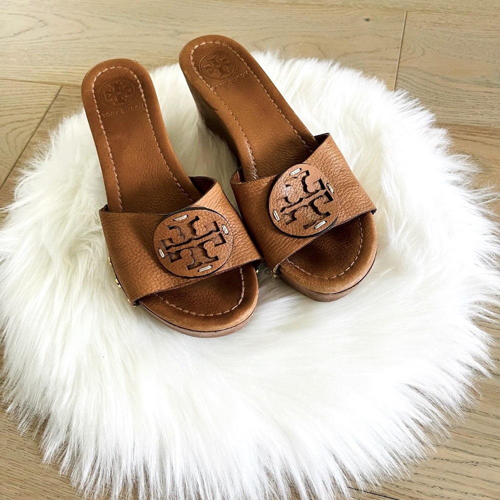 Tory Burch Brown Leather Slip-On Sandal